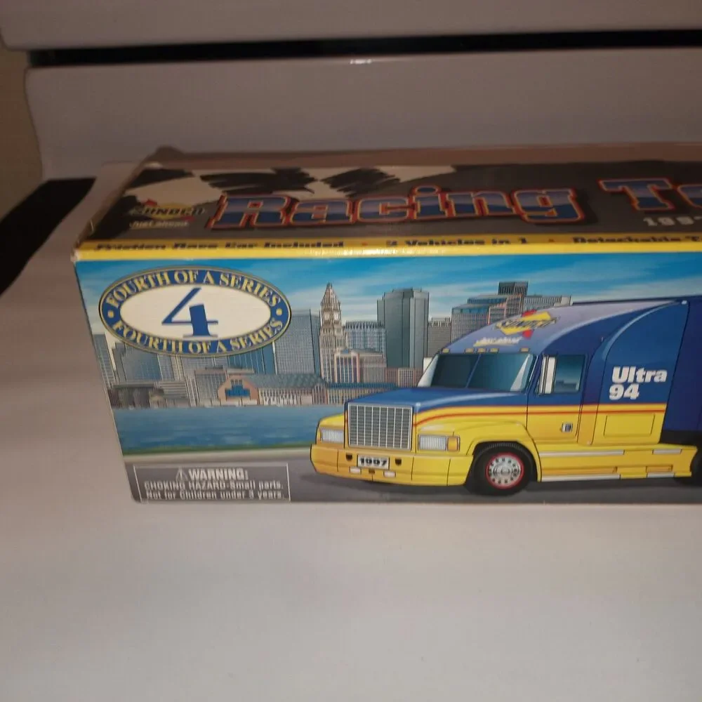 Sunoco Racing Team Truck 1997 Collector's Edition 4th in series Vintage Toy New